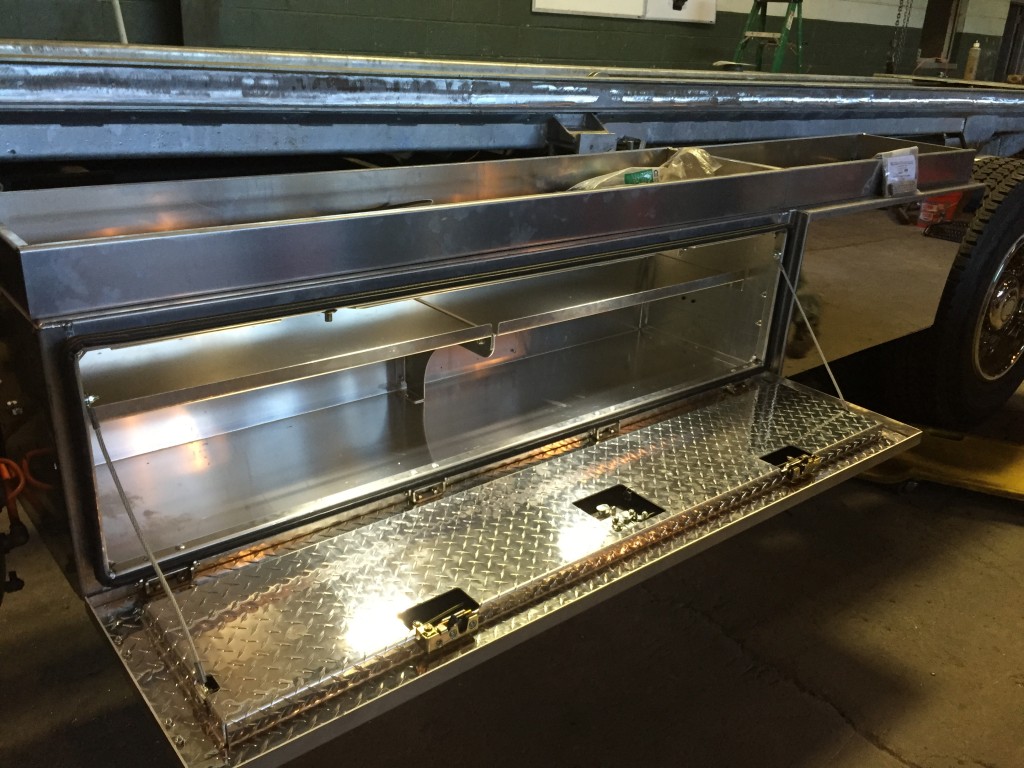 Detroit Wrecker Sales