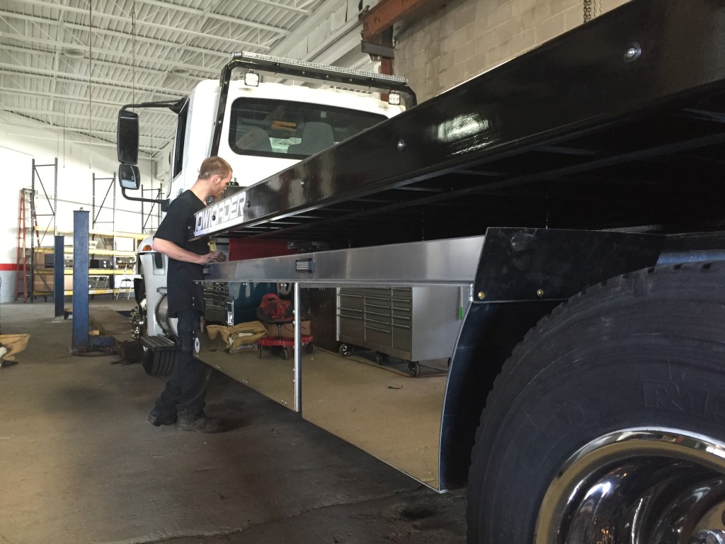 Detroit Wrecker Sales