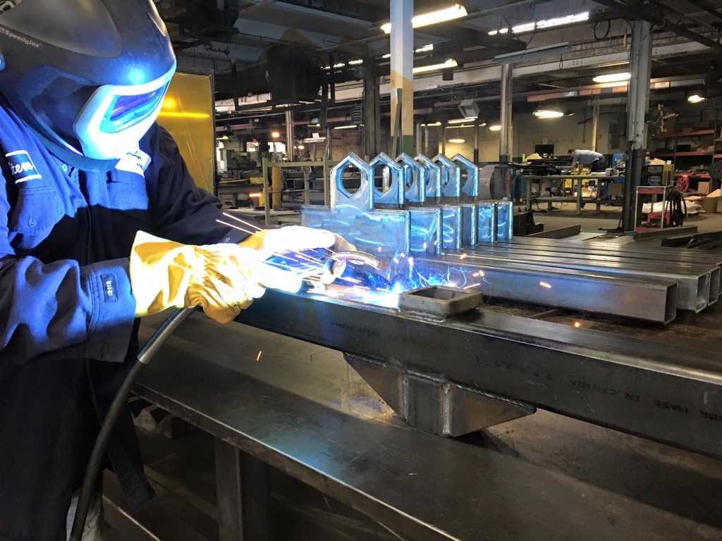 Detroit Wrecker Sales