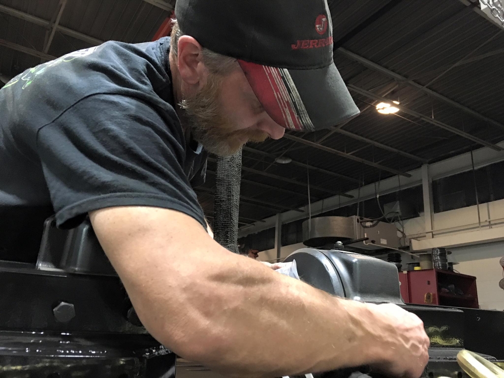 Detroit Wrecker Sales