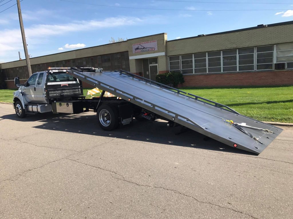 Detroit Wrecker Sales